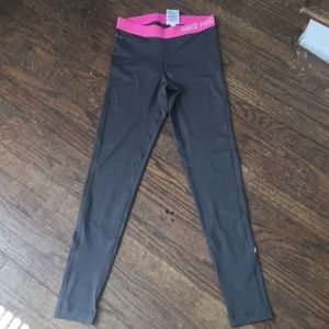 Nike Pro Work Out Leggings